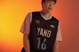 杨瀚森锐评自己菜鸟赛季：吃饭&选秀大会必须夯！4罚不中拉完了